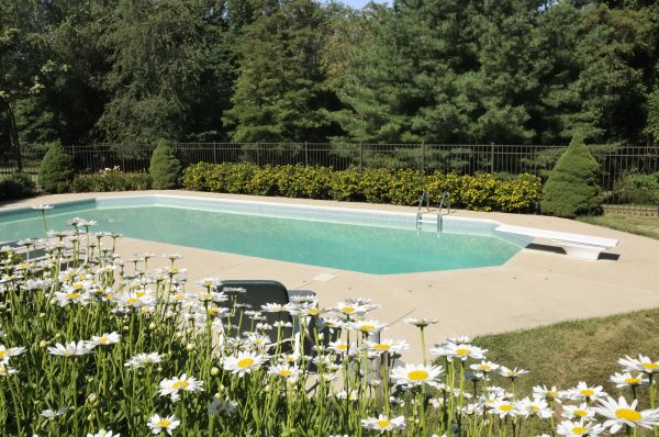 Pool Deck Leveling in Lehigh Acres
