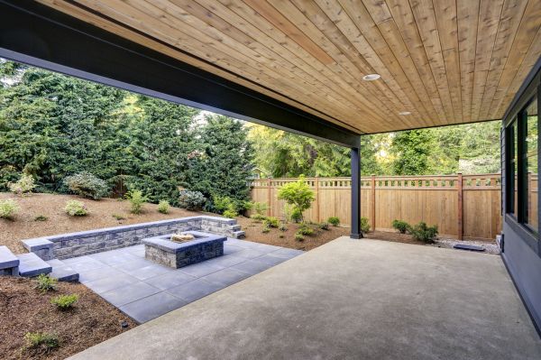 Cost of Concrete Patio Leveling in Lehigh Acres